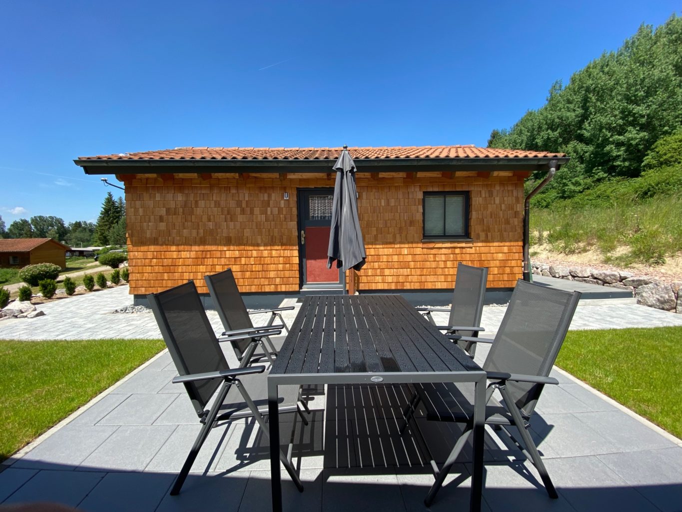 Terrasse Sitzgruppe Hütte 5 Campingplatz Kirnbergsee
